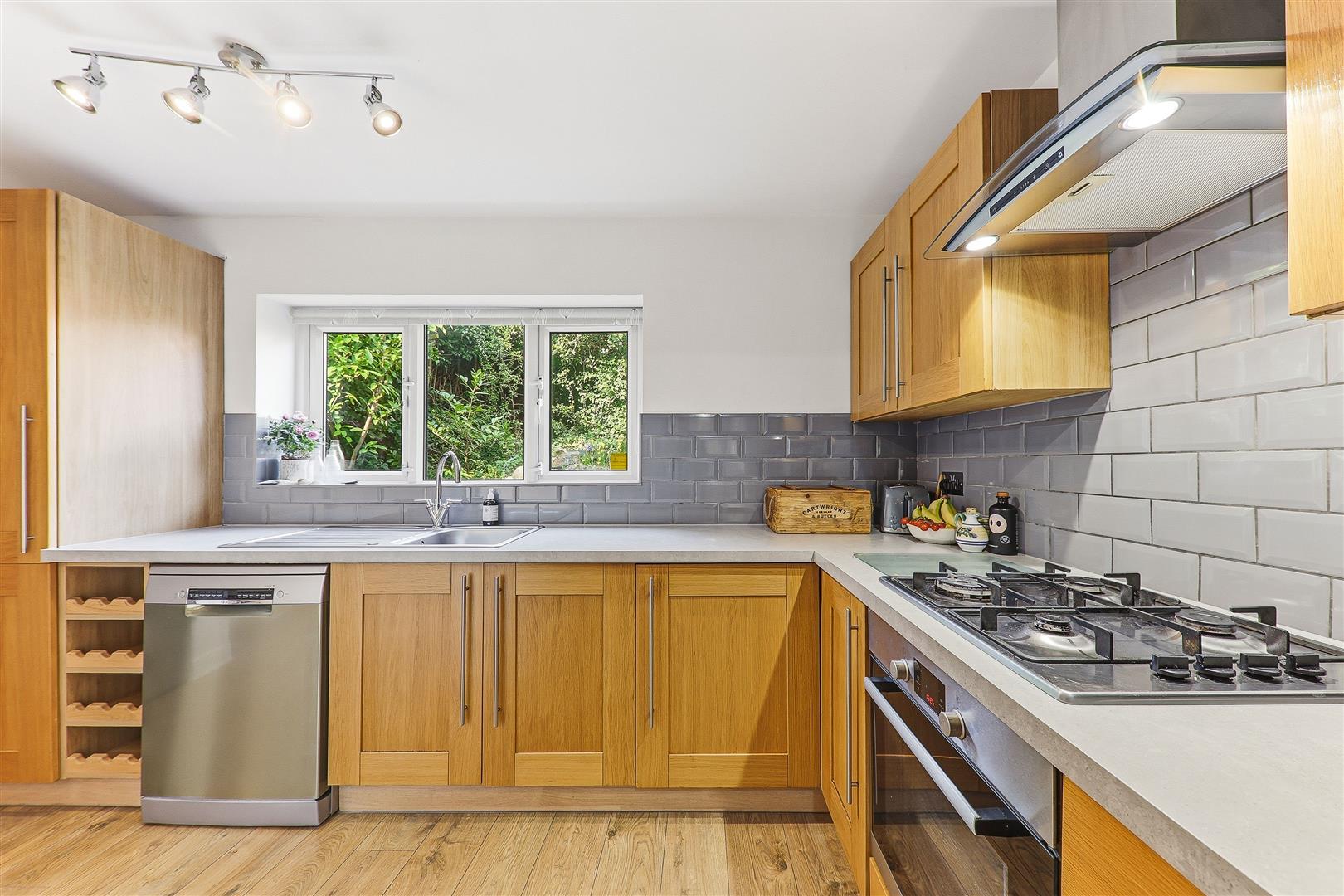 Property Image 5a207bea-e7b4-47eb-991a-f29e98b44654