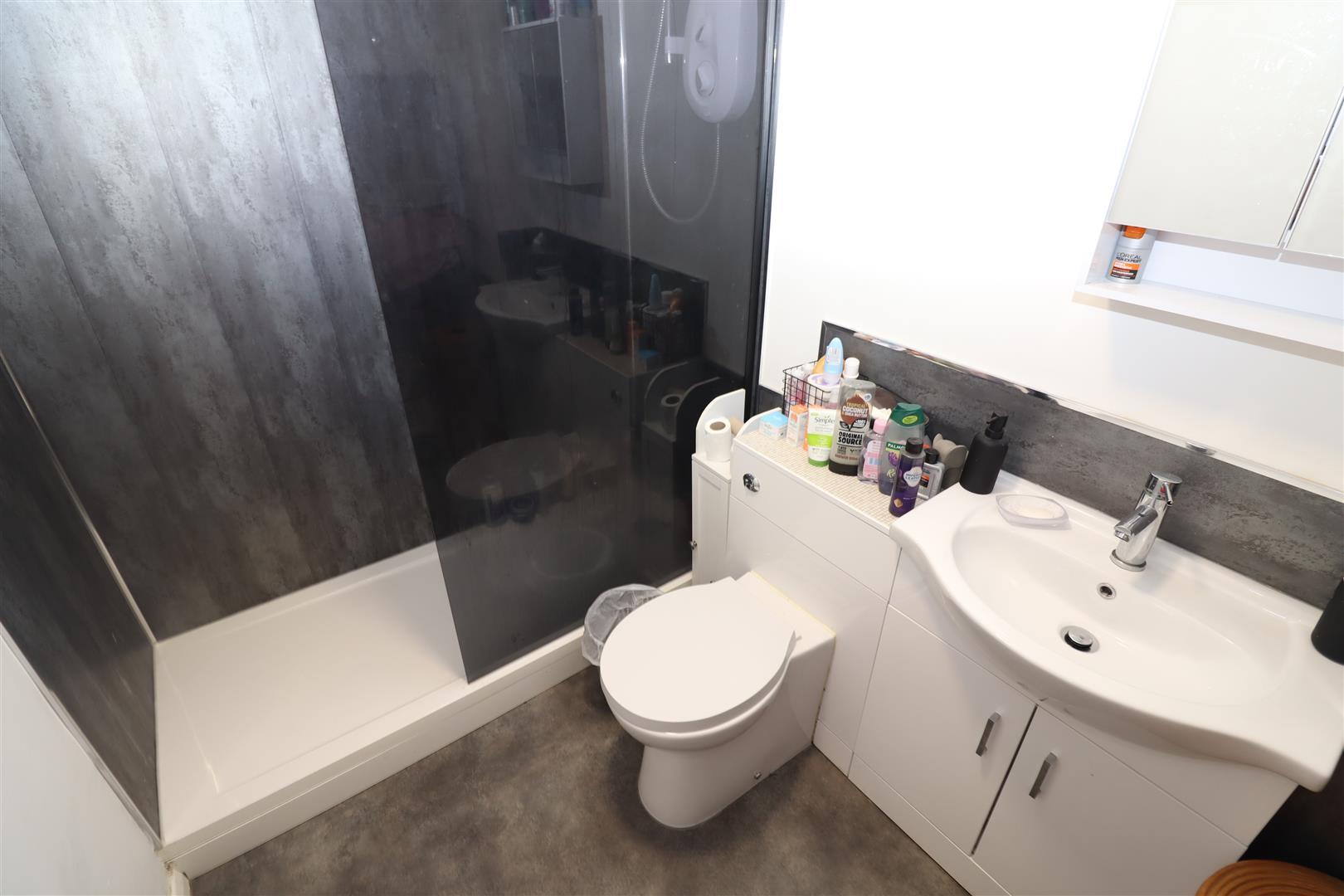 Property Image 5a2cbe2b-9517-4066-80f3-e495c20b6af6
