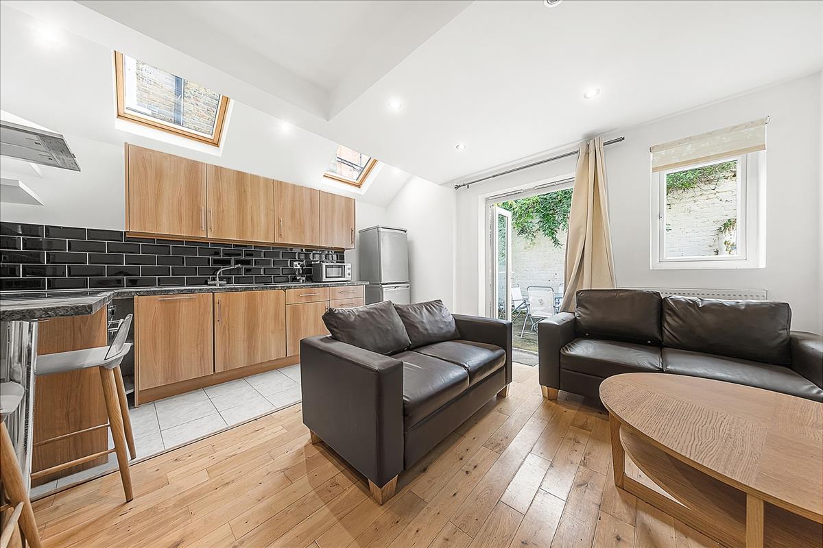 Property Image 5a2d4219-cabb-4bce-8676-8ac5f3df5041