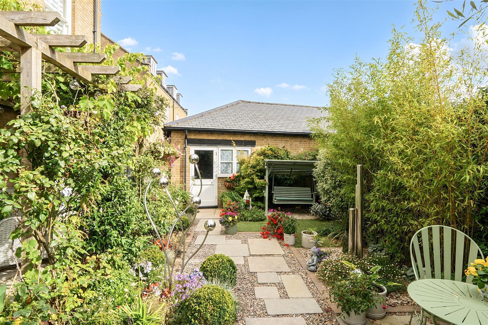 Property Image 5a33aaff-565c-4b34-8018-685261de3799