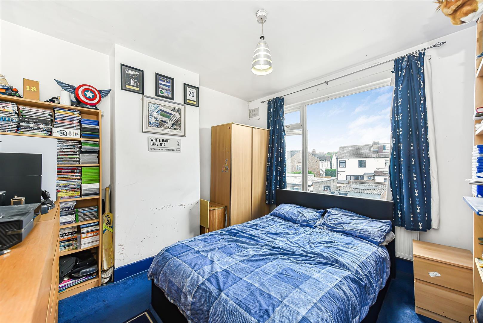 Property Image 5a34d62f-5bde-493e-acb8-4cf898eda3c1