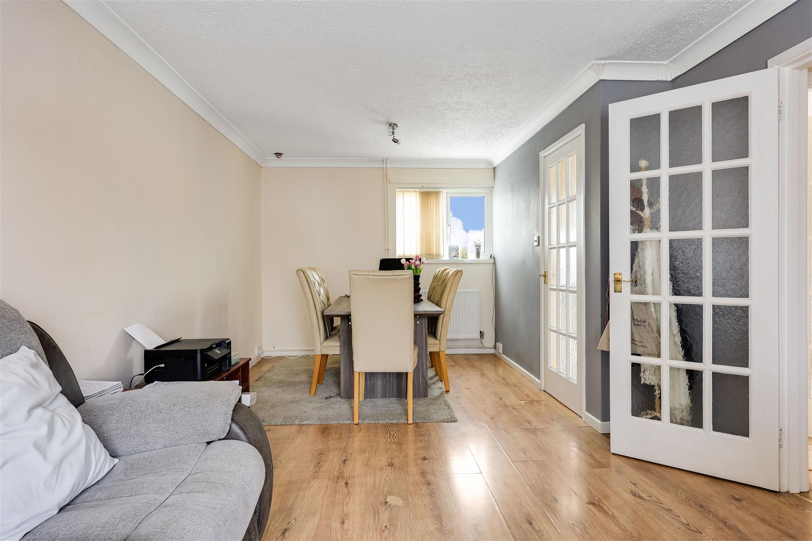 Property Image 5a3a8d75-a9ac-4fb9-a9ca-8de0d80b6d53