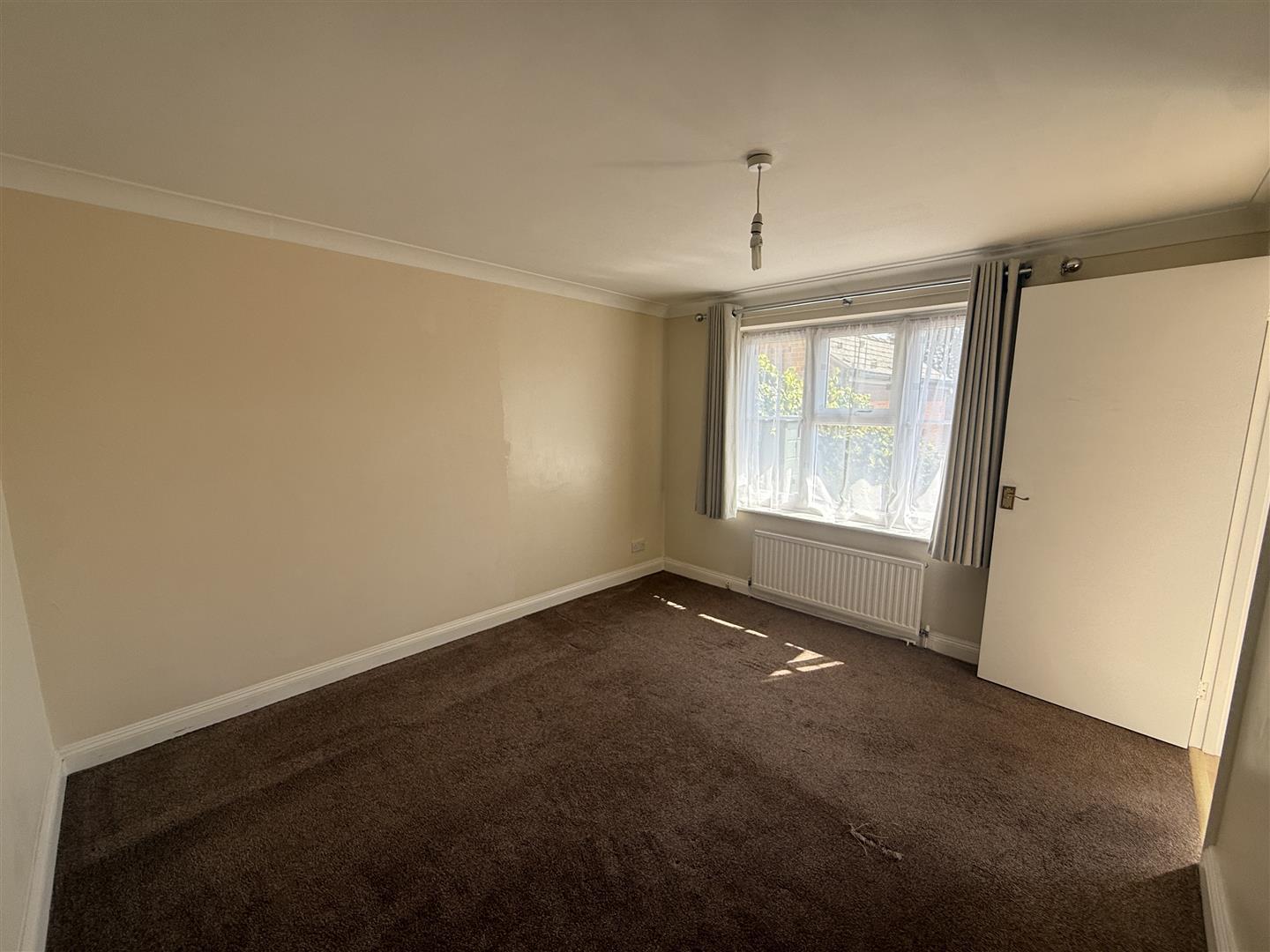 Property Image 5a506544-c7b8-4ee7-8737-280cae99b332