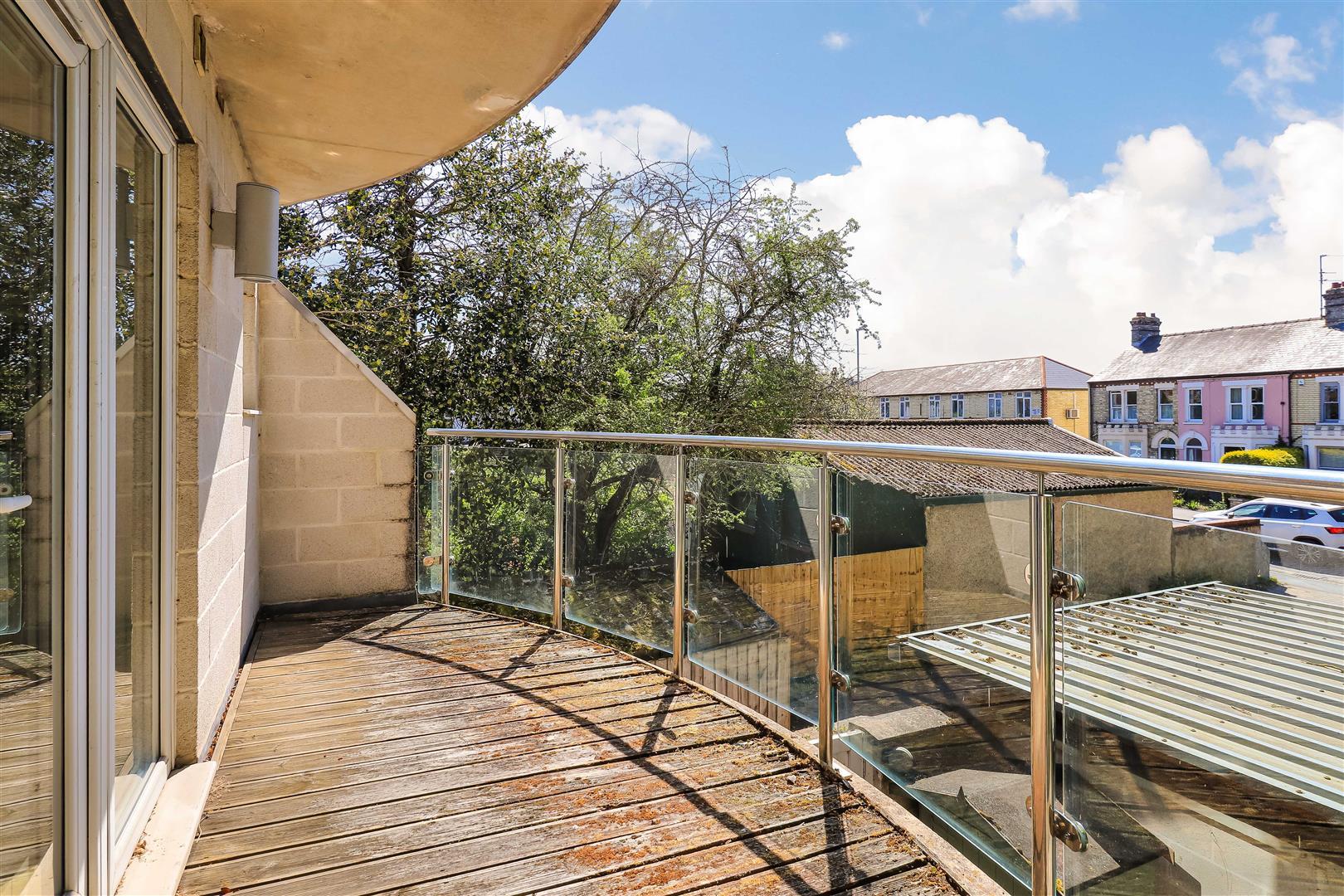 Property Image 5a589814-d367-4b09-ad05-3f9f5e763b8b