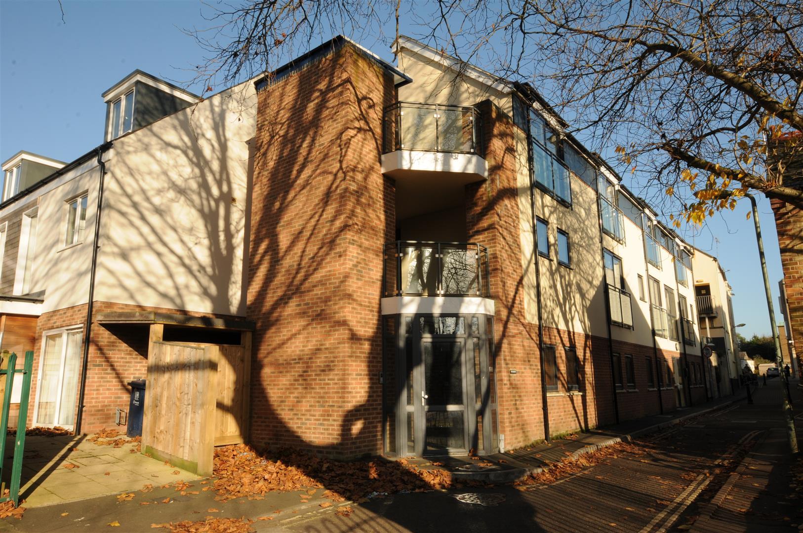 Property Image 5a5bb43b-bb45-4e31-8991-b81856d7c015