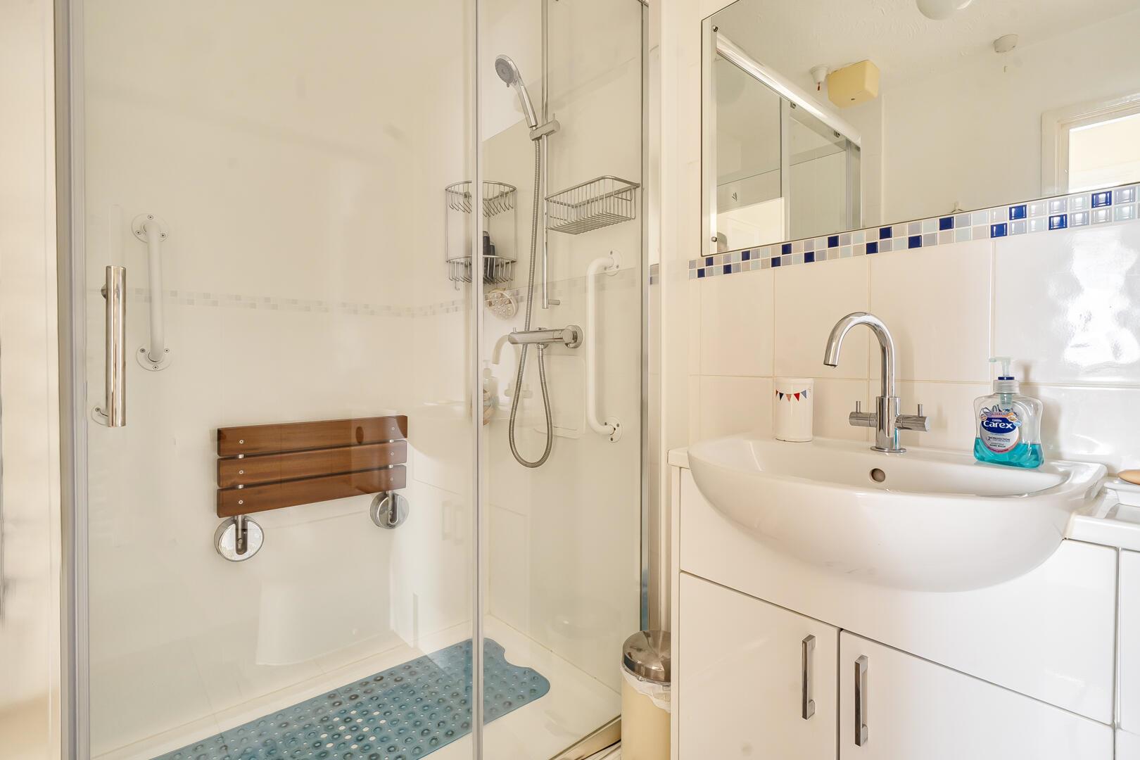 Property Image 5a82b0f0-58c4-49c5-a367-055c4ec36479
