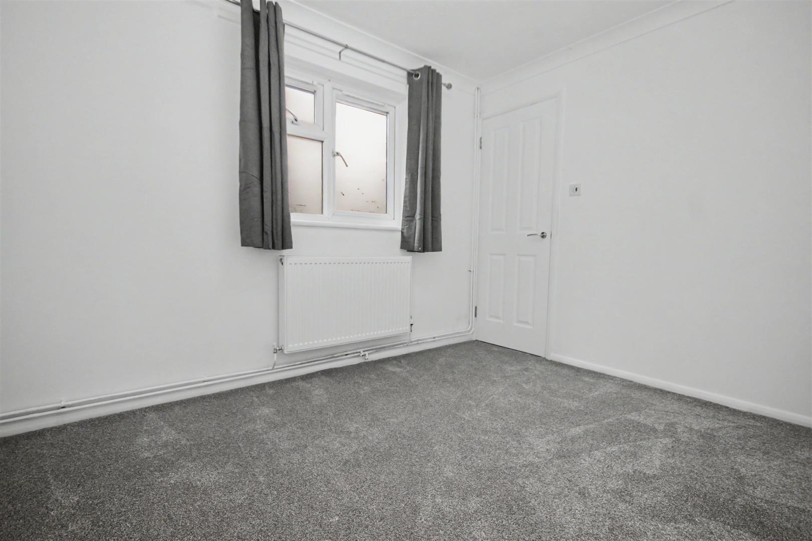 Property Image 5a8497a3-688f-4dc6-87d4-9a580e58c9ad