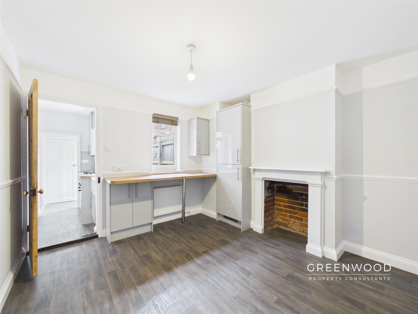 Property Image 5a8d3a83-5b3e-403a-87e0-d45892f1e85e