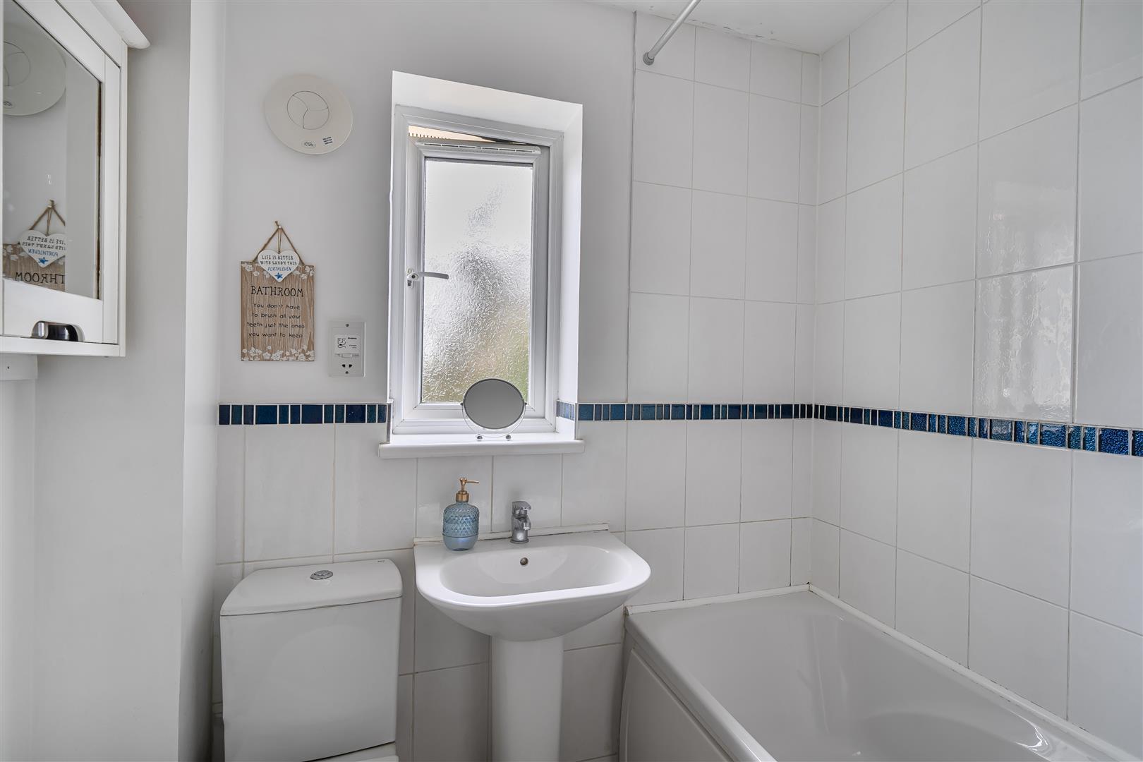 Property Image 5abe2986-58d6-4401-bf50-53895b0cadbe