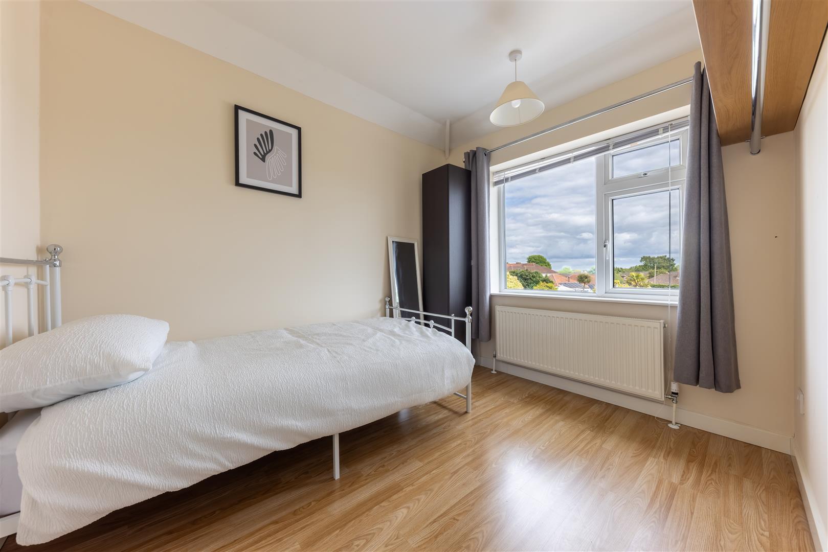 Property Image 5ac3d42f-4cd2-44e1-a061-73d28d820a48