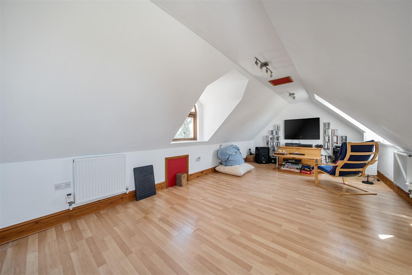 Property Image 5ac5c00f-3c37-4dcb-9239-cc6fea55b8d8