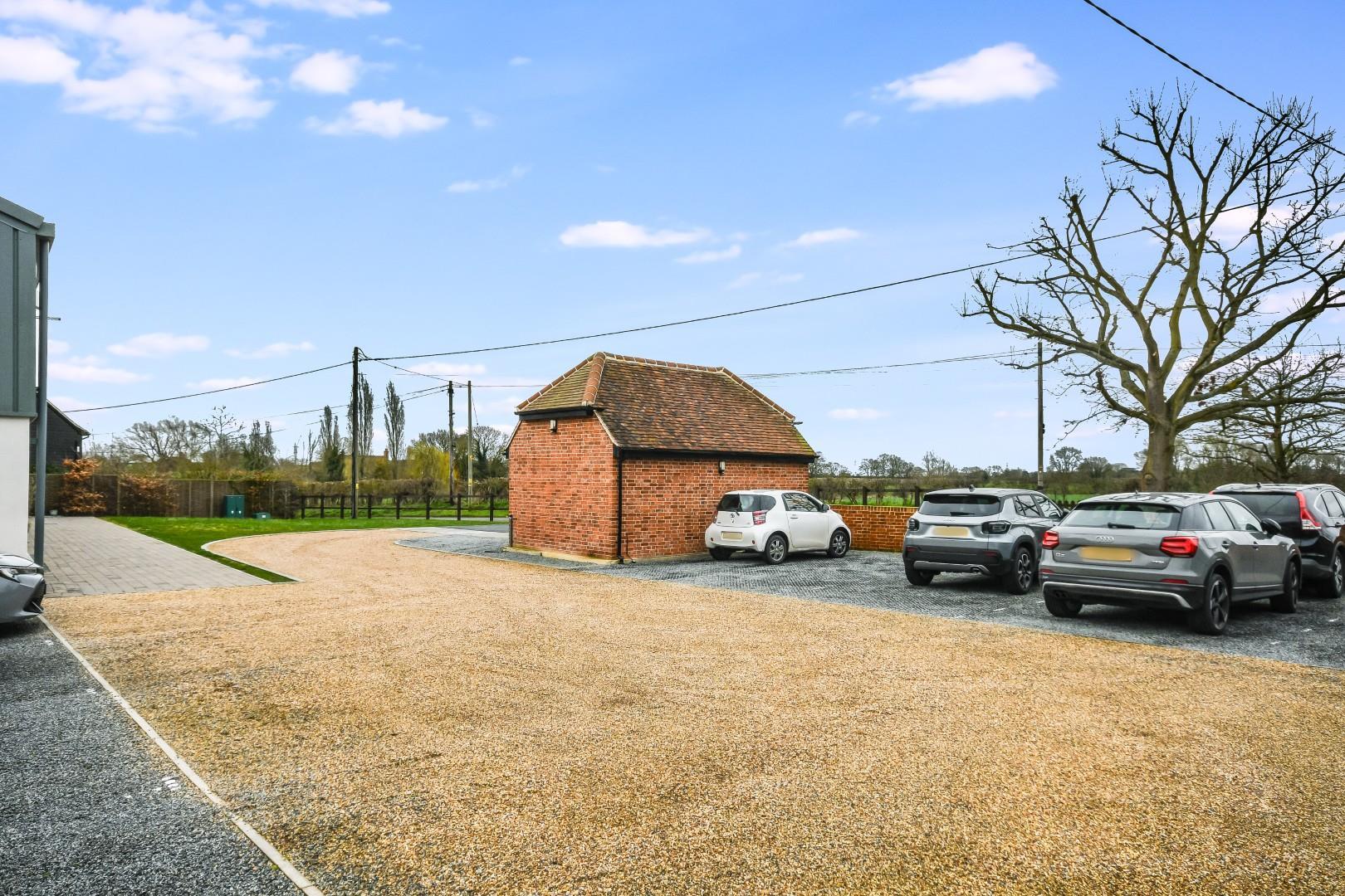 Property Image 5aca27dd-c64a-44ce-bf1e-8d0f40ed4210