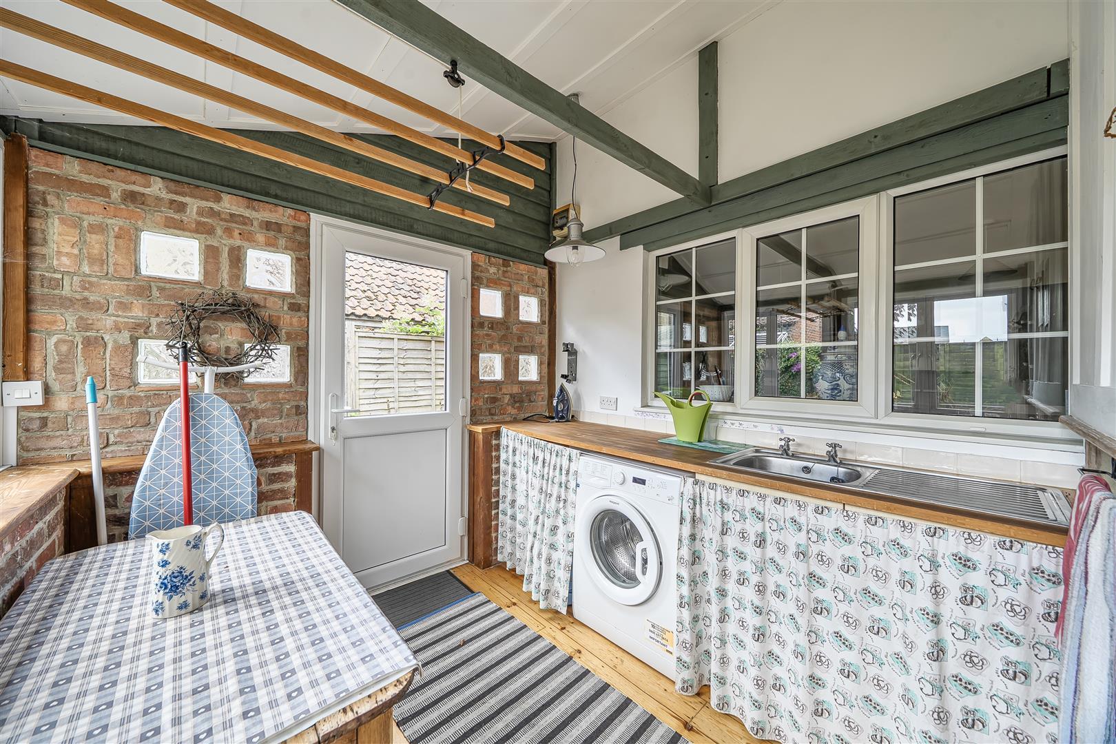 Property Image 5ad10d4e-925e-4c4c-8c25-38716e955564