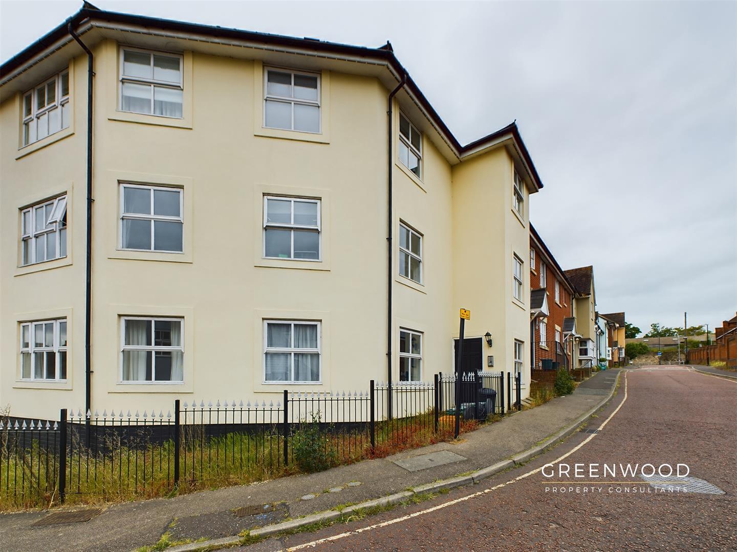 Property Image 5ae9d188-33e5-4eb6-a206-e078e207576f