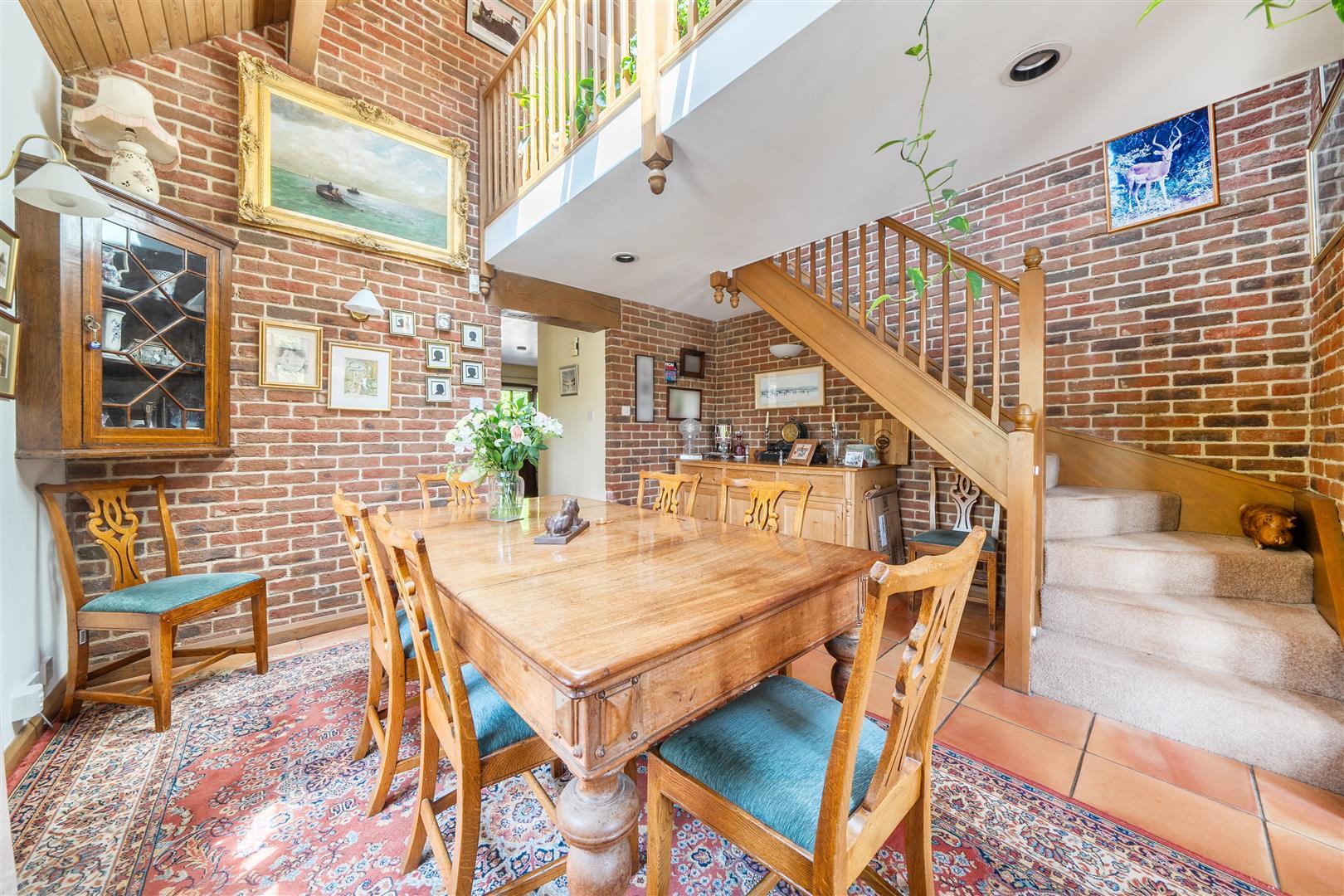 Property Image 5af0845c-e642-4979-a5f0-620b3ff5c7ef