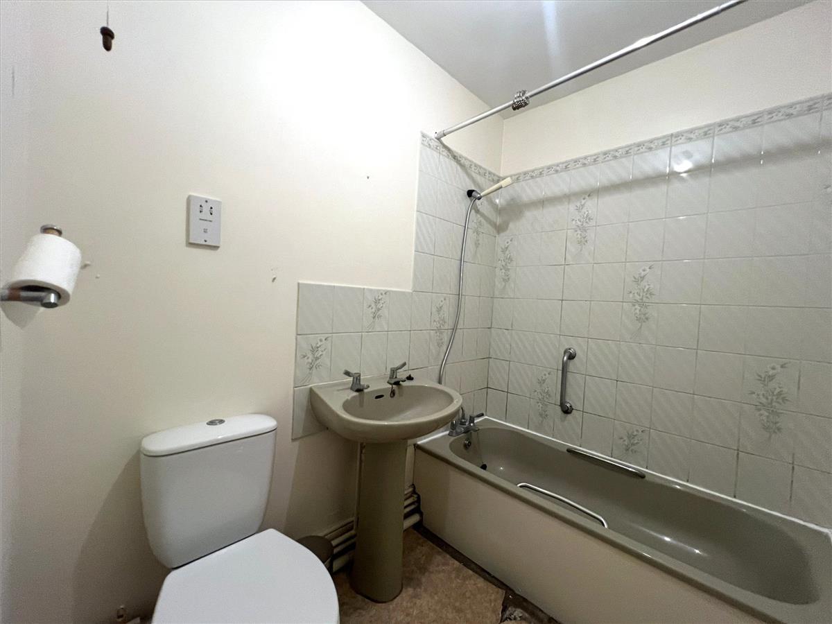 Property Image 5af77047-81b8-4870-adb4-545c33ea1693