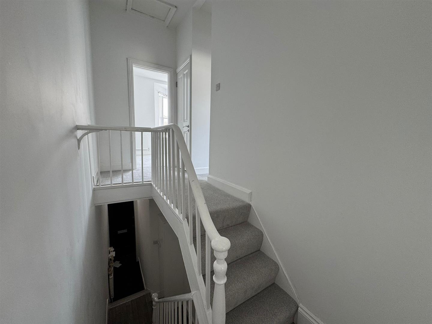 Property Image 5afd330f-5a74-4135-8fbd-7d435a43a211