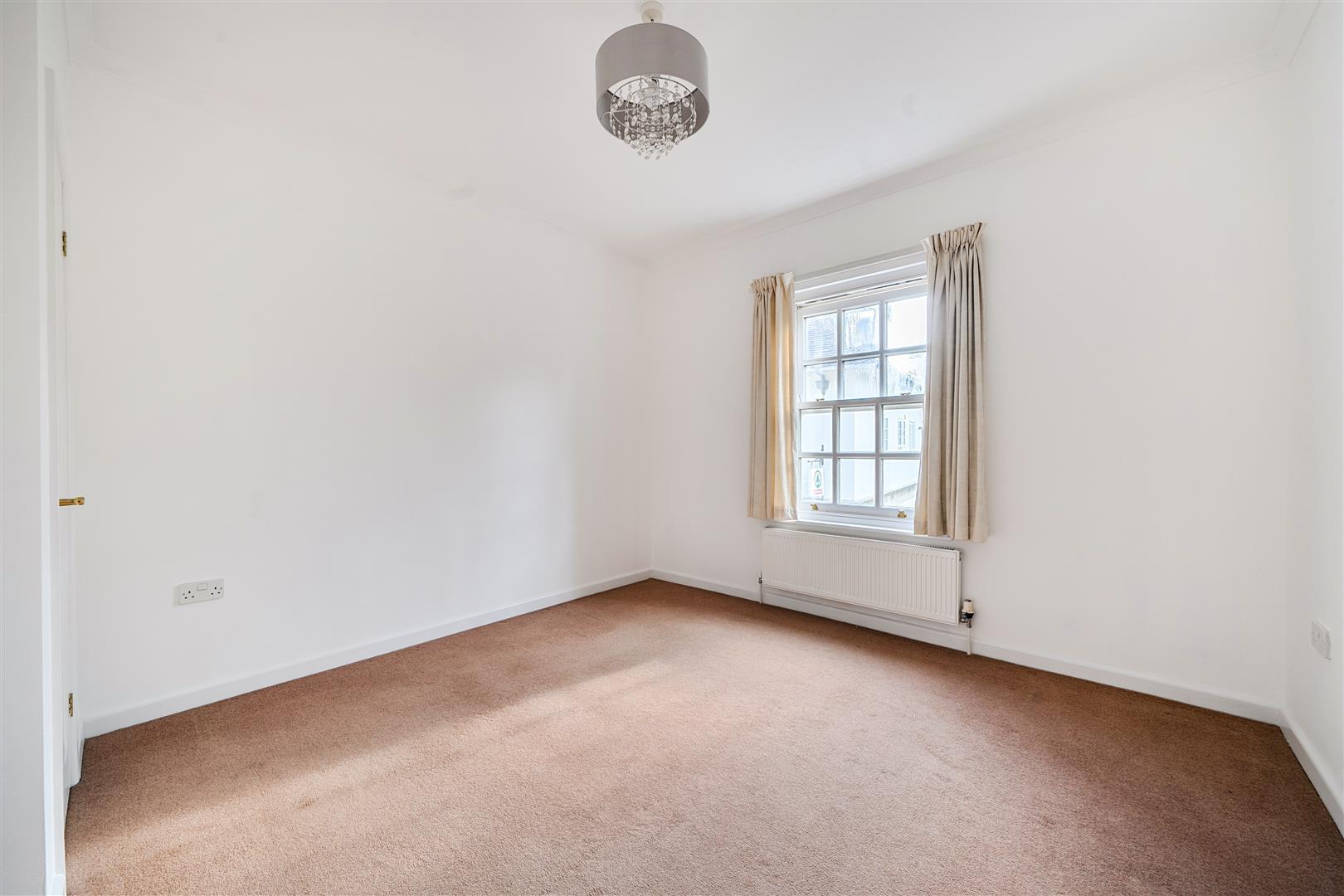 Property Image 5afd385e-c315-49c9-8355-96faacb57196