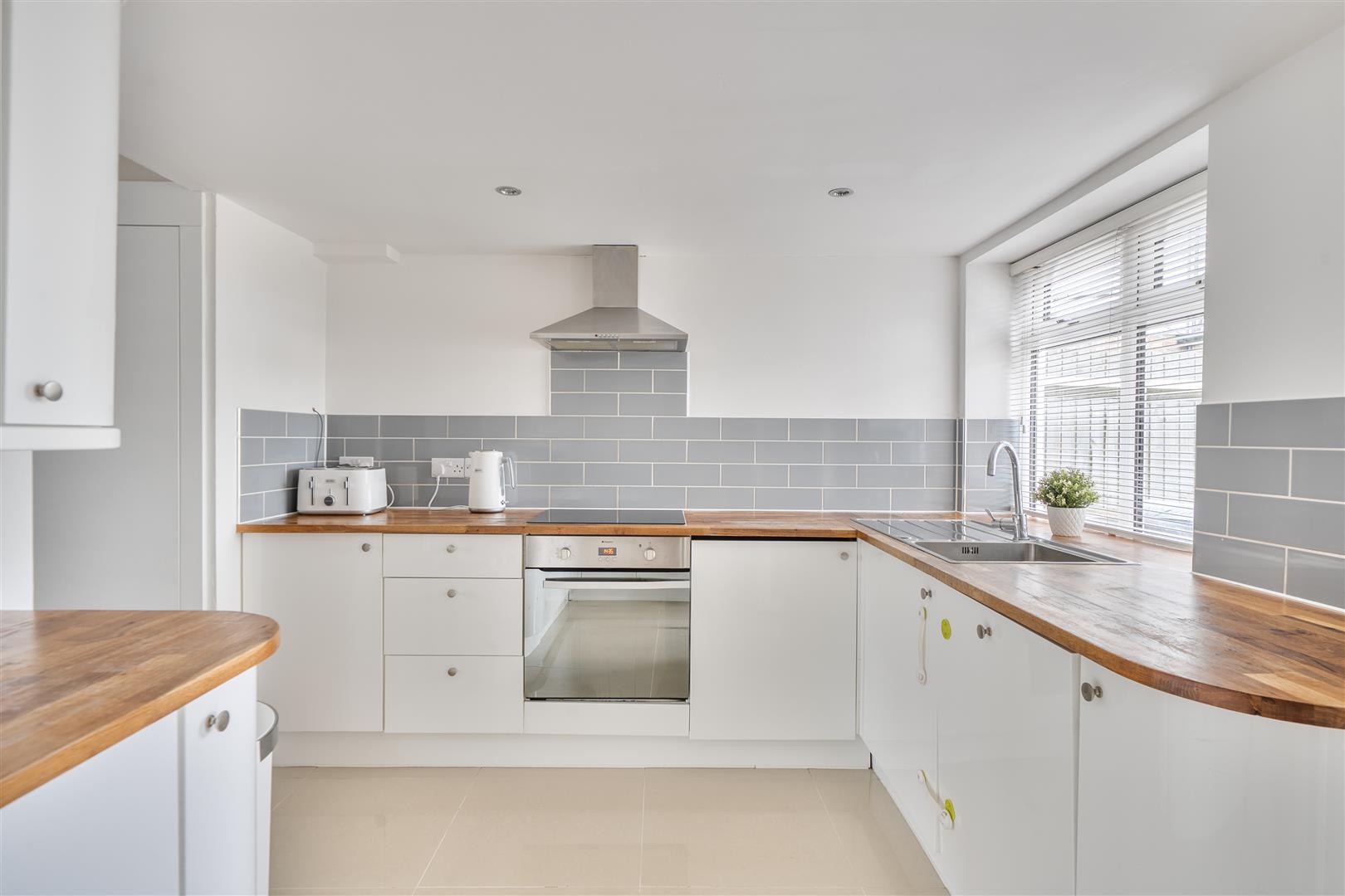 Property Image 5b0a4824-d2ad-4539-9b3b-4061c1161253