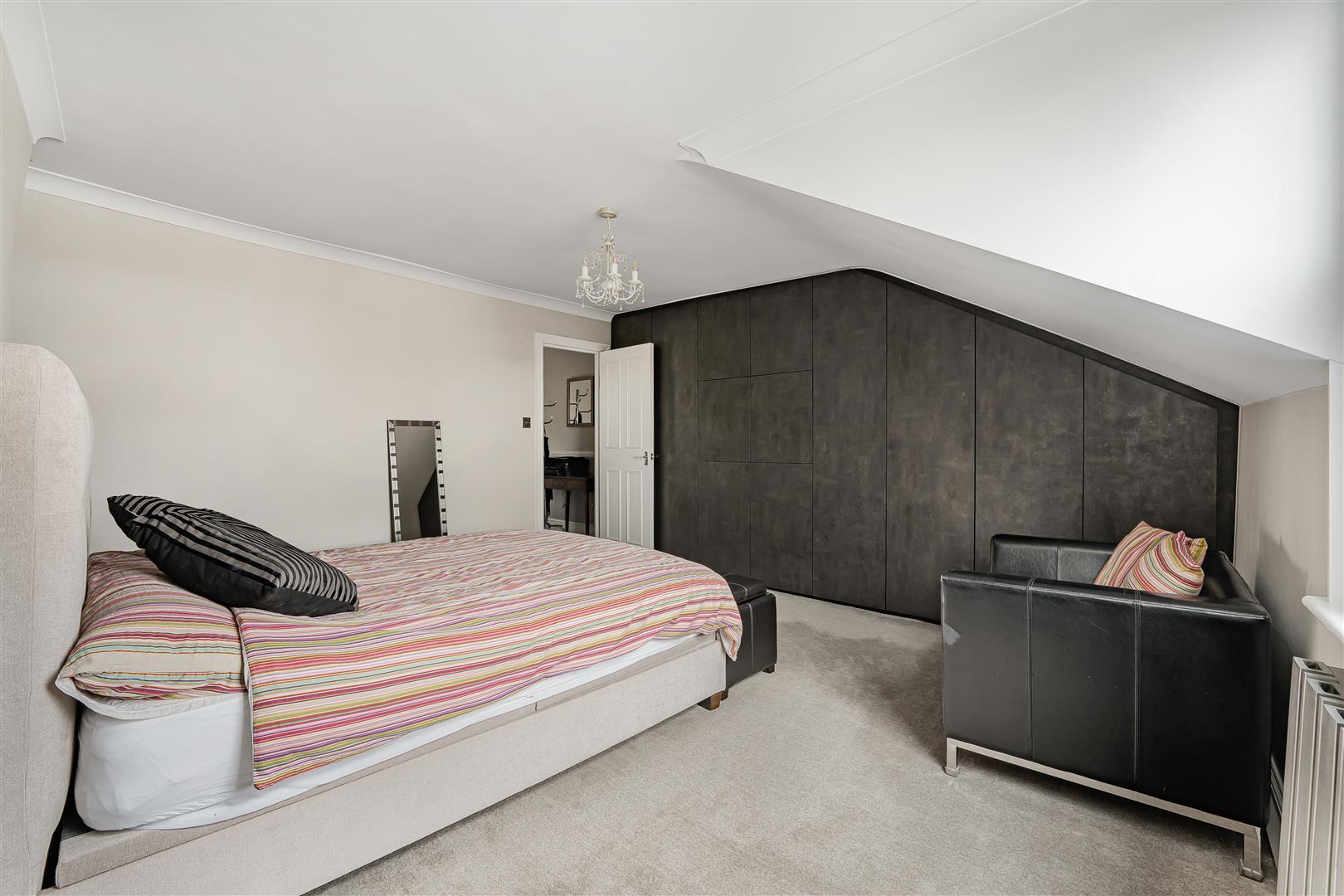 Property Image 5b0d66e9-76f3-494f-b702-27c7108f5ebb
