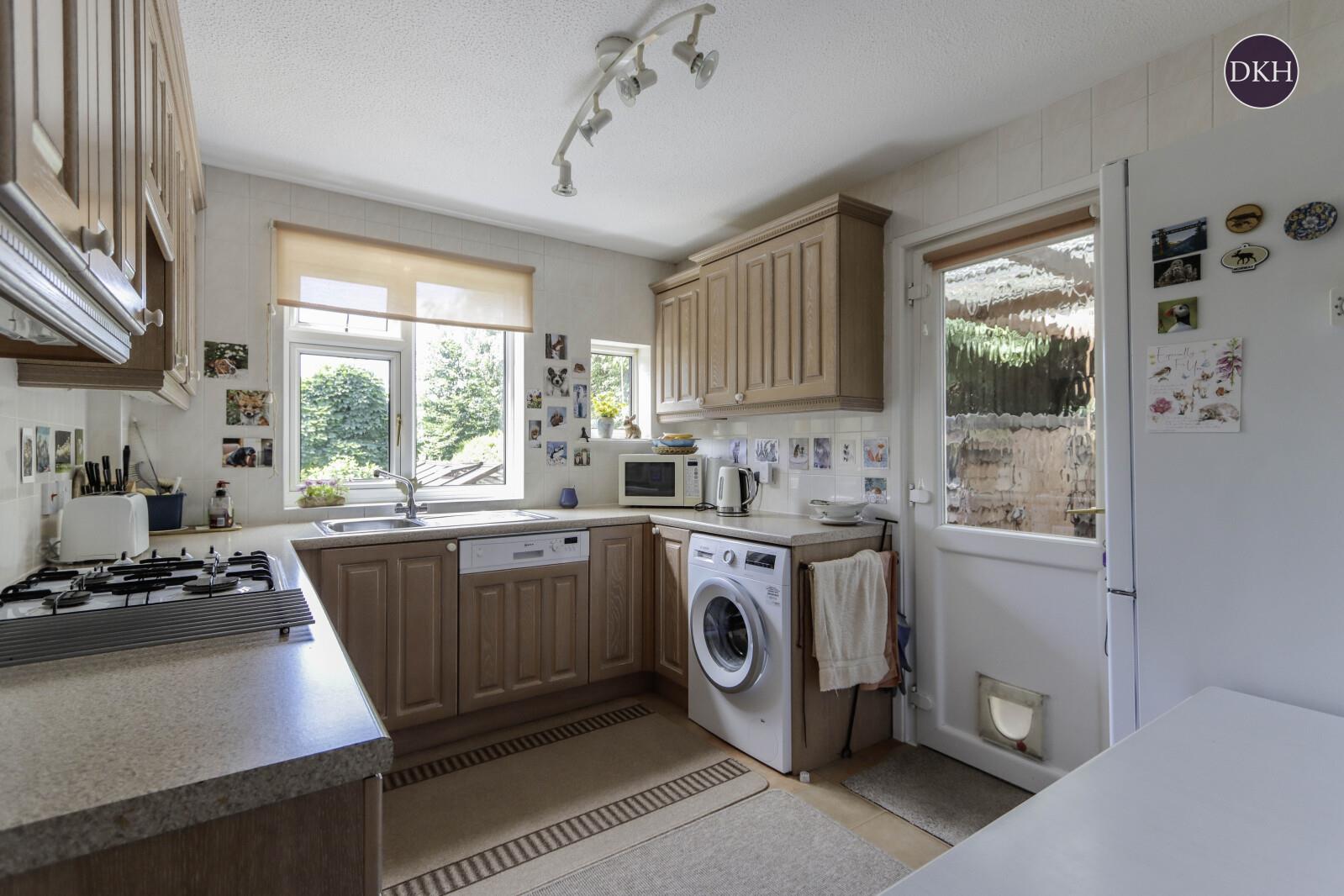 Property Image 5b0ec2a7-db46-49d2-a013-d66bdada8348