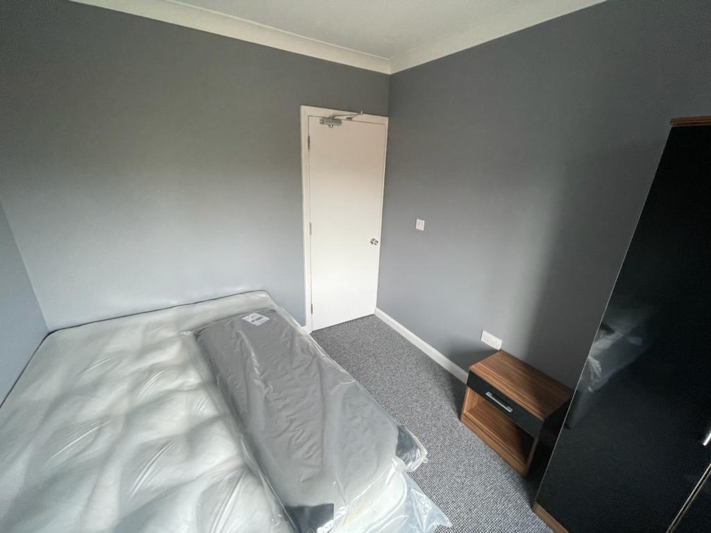 Property Image 5b18879c-a9e3-4b57-8b55-b5e35e9d0436