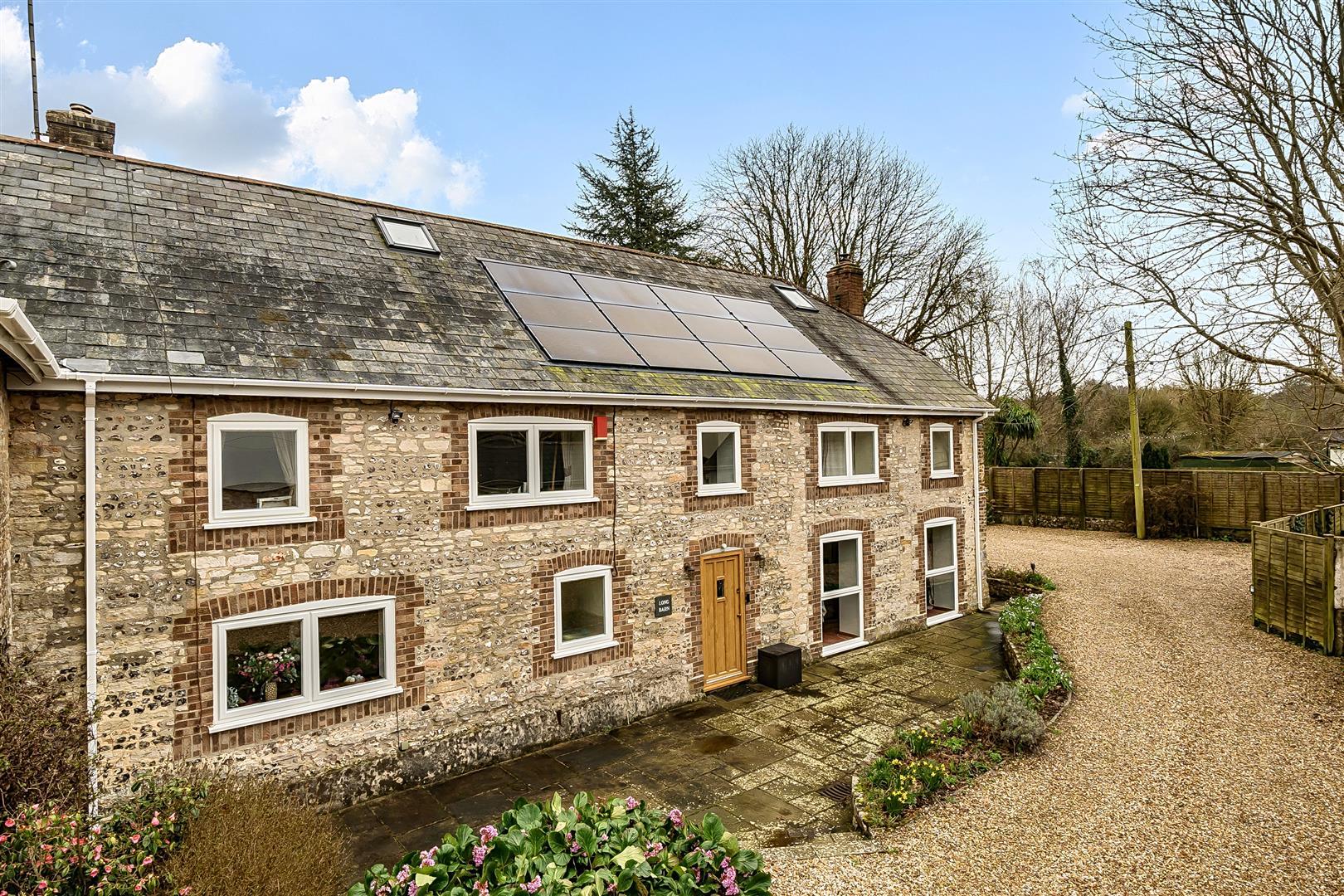 Property Image 5b2555b0-94ef-4986-93f8-693aea51d5fe