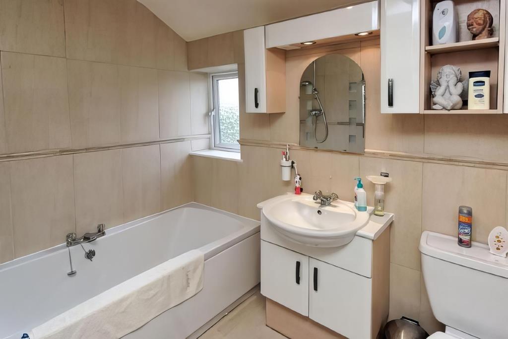 Property Image 5b2db19a-e0e4-45a1-8c15-3e45f9340e7d