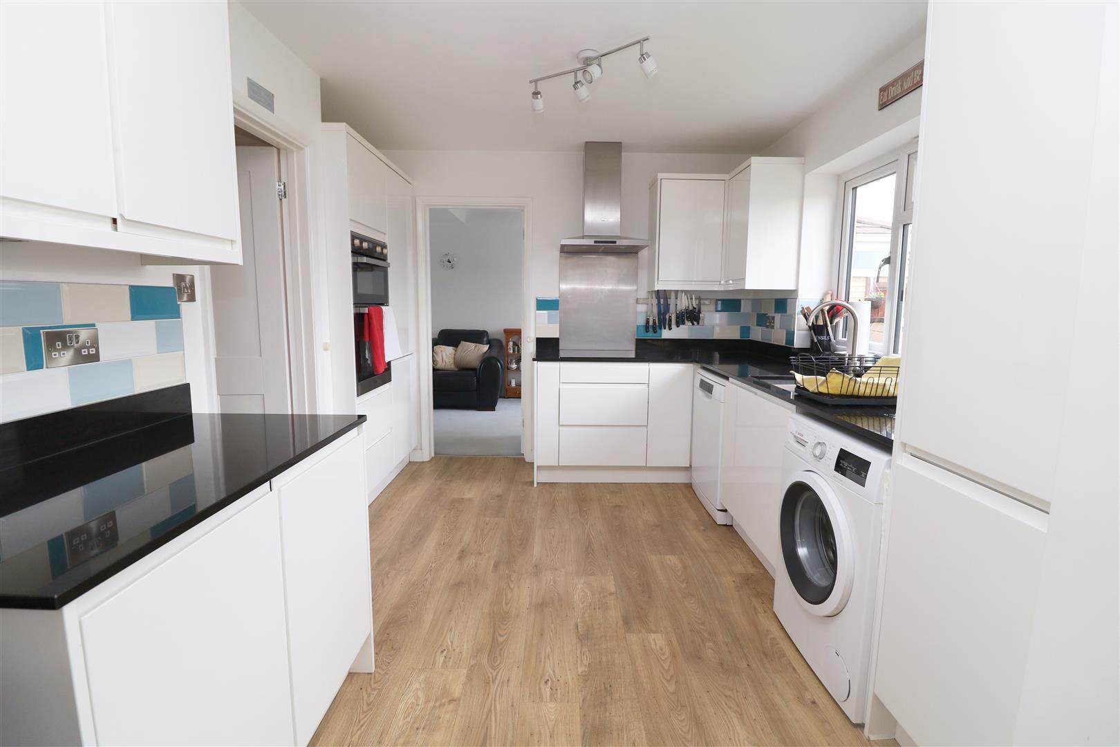 Property Image 5b2e6063-3dca-47b0-8b5c-e785a647cad4