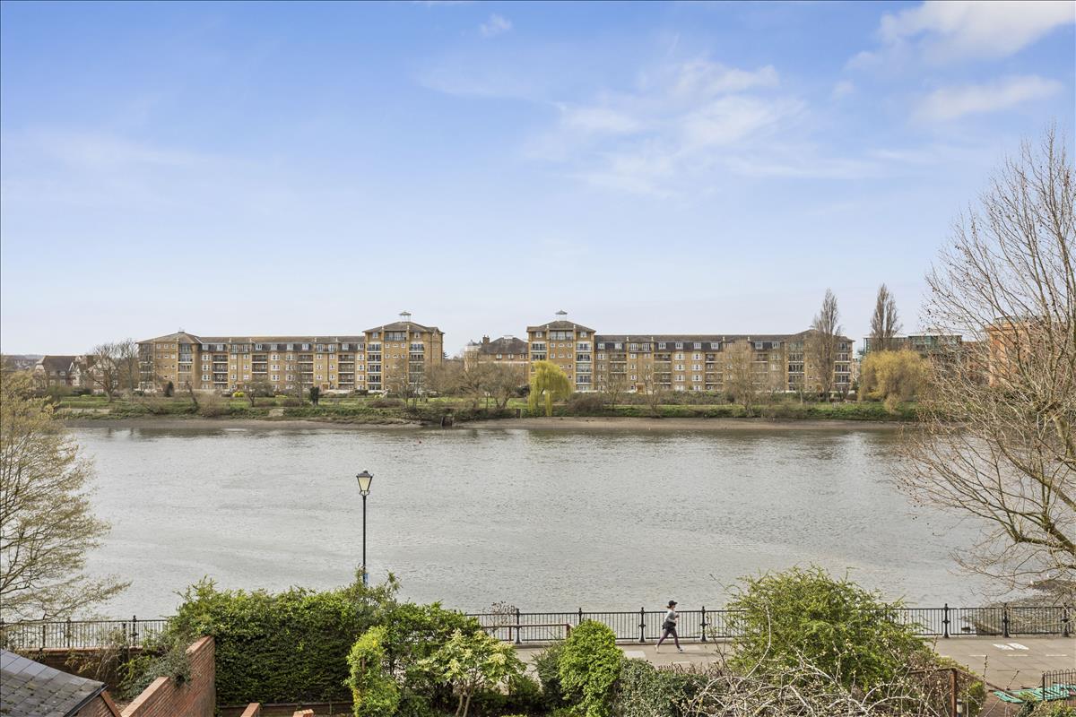 Property Image 5b302cbd-e9e8-4f94-9085-ba65d3887d49