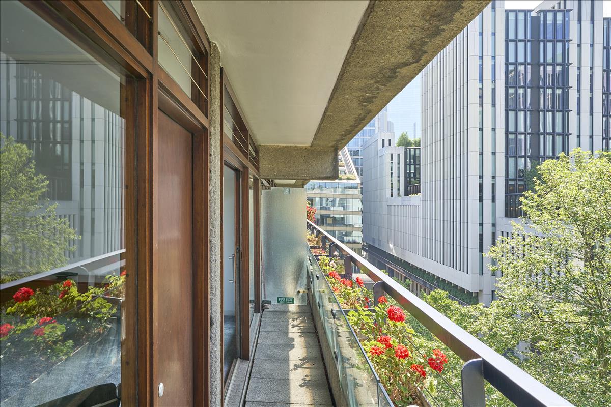 Property Image 5b38339c-06de-4c20-8999-578dbc7e388a