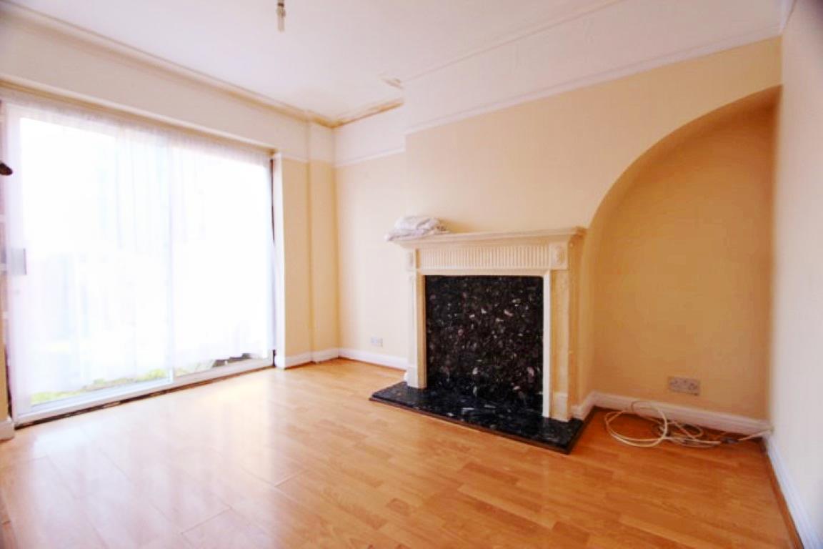 Property Image 5b3d6707-af8a-45cf-96e9-9eb4807bb3ff