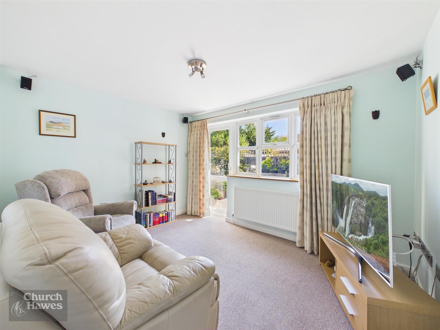 Property Image 5b4b09fb-6030-460f-8ea3-9f3ee61b89d9