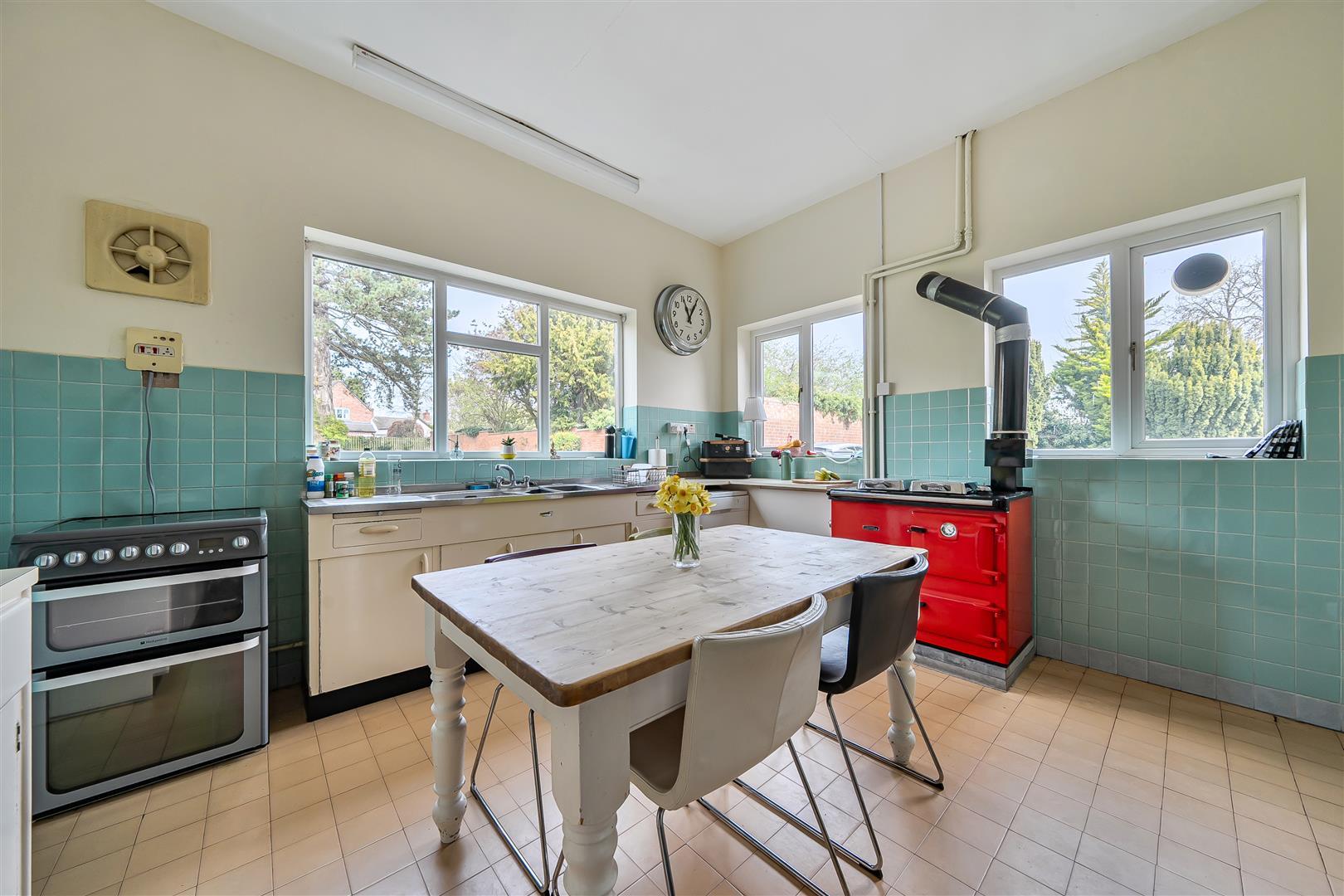 Property Image 5b58497a-ad6d-4cea-add3-1b0cd94d09a2