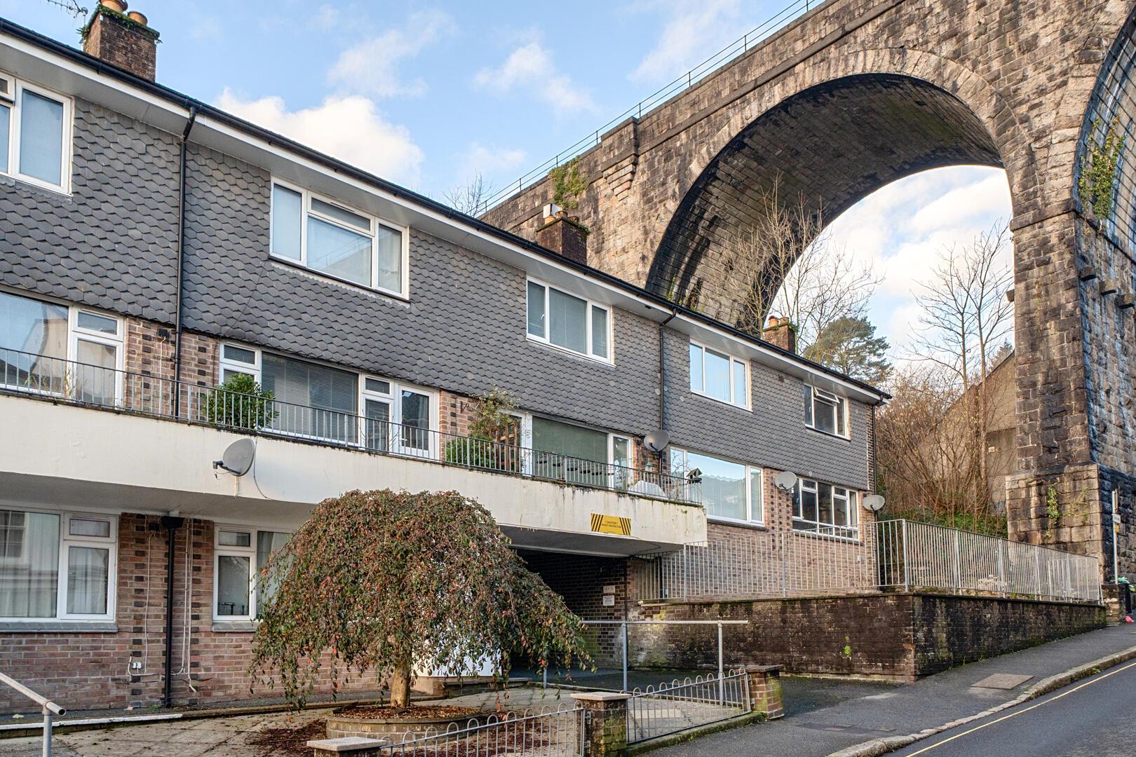Property Image 5b64ce6e-9ba5-45a6-9c63-26e15b3dda9a