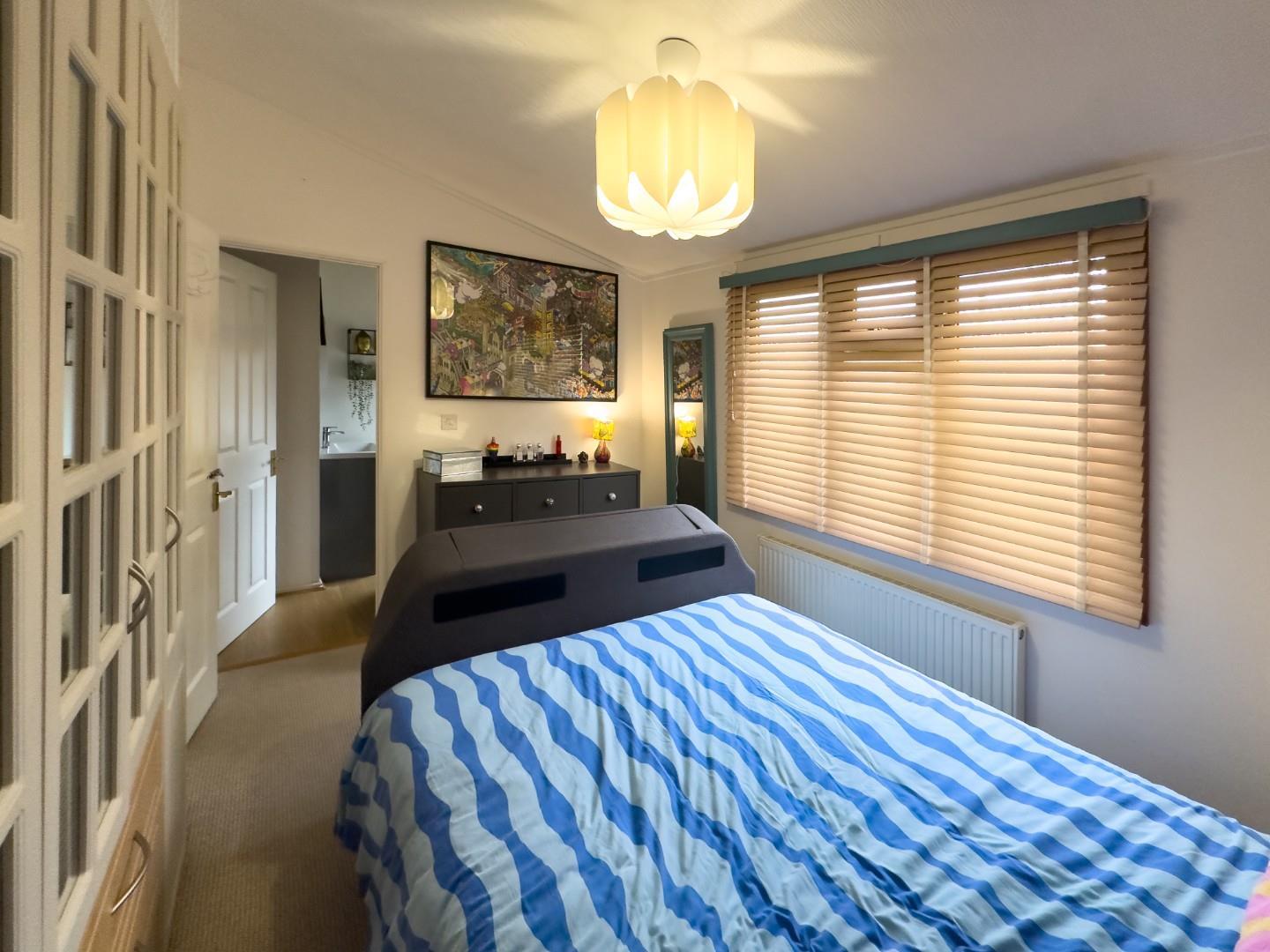 Property Image 5b64d52e-8e68-49ec-b115-15a0f5245518