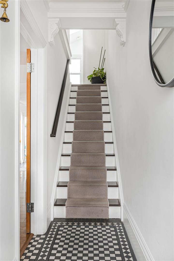 Property Image 5b6618c2-e7ea-46c3-984d-e182c8203a4b