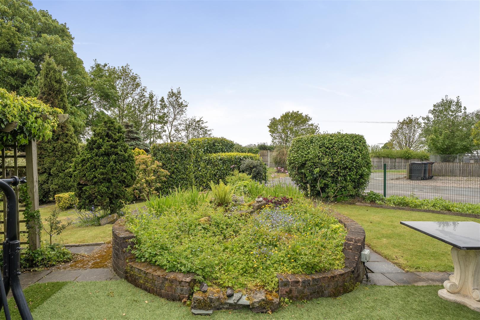 Property Image 5b67cea8-4597-4229-929b-0a7fea9bc14d