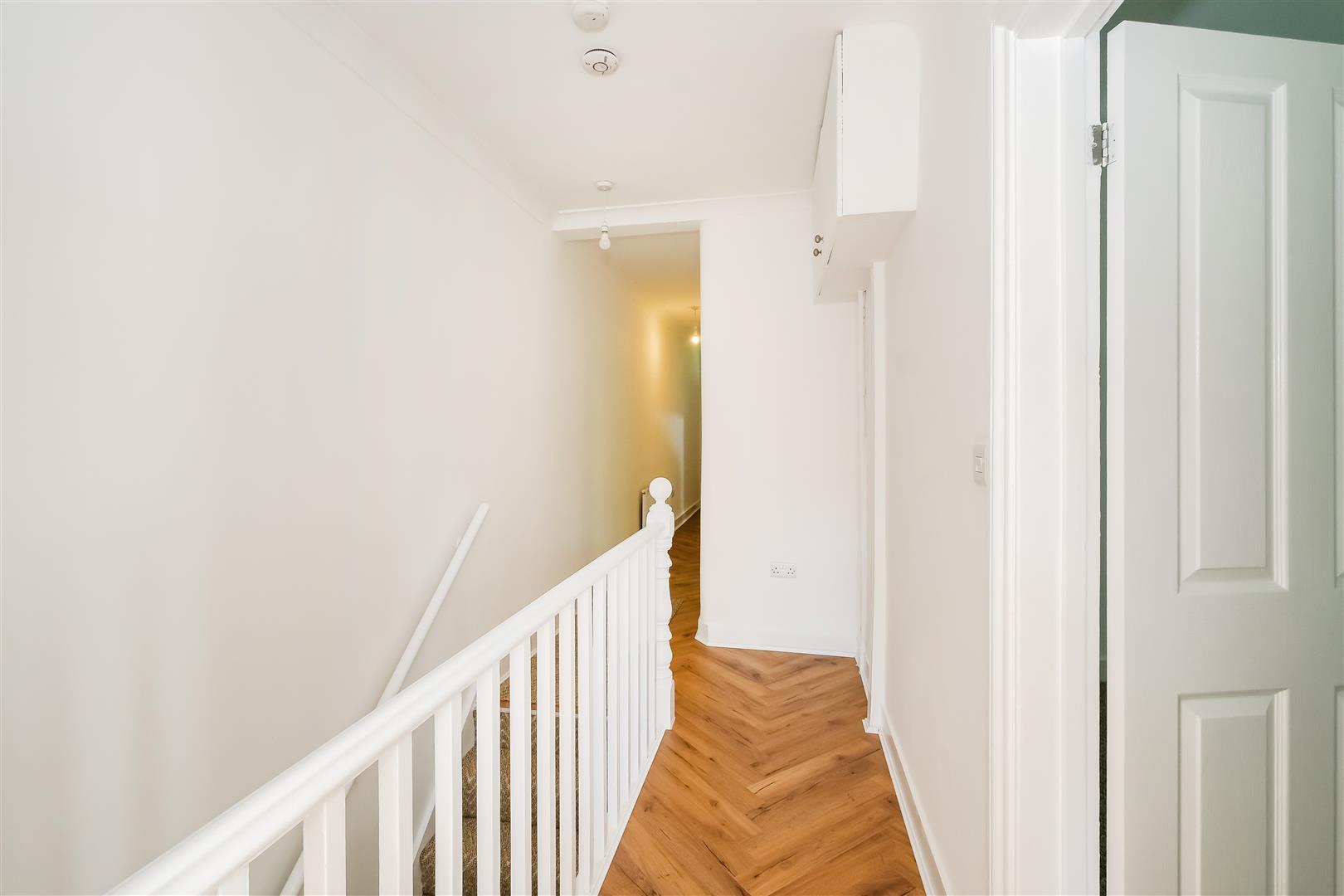 Property Image 5b696d51-610e-42f6-a212-ff90bcecd1f0
