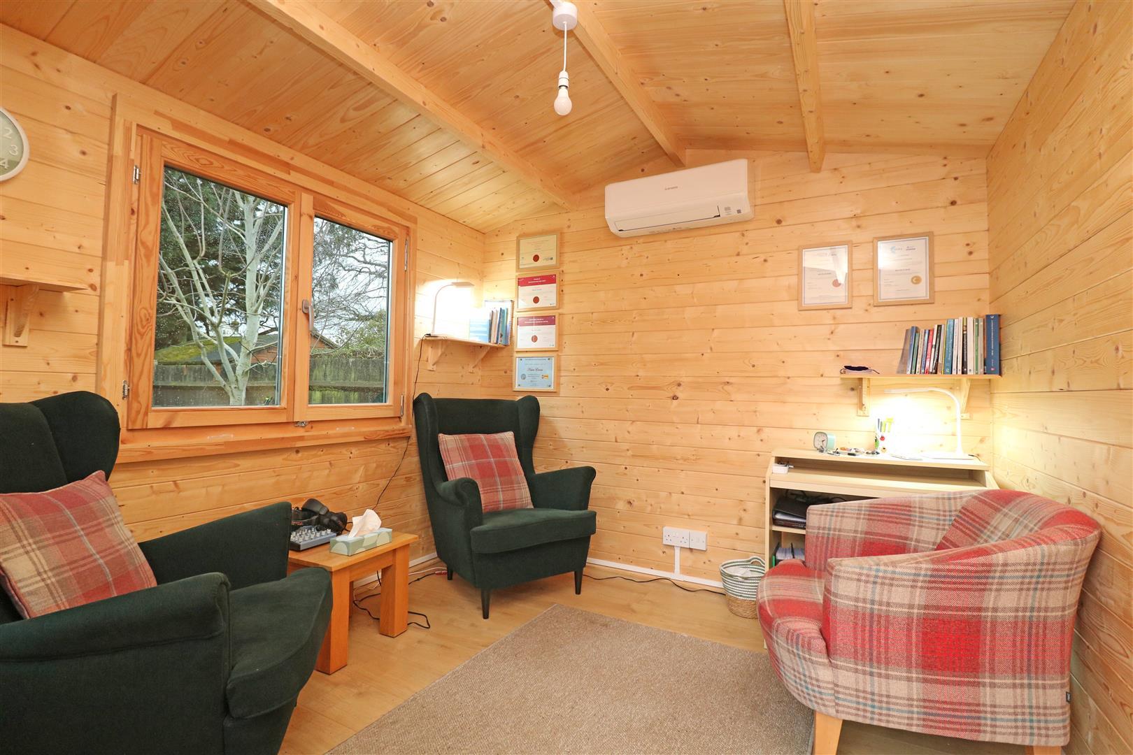 Property Image 5b7e94f9-0668-46a3-ab5e-15e01143181a