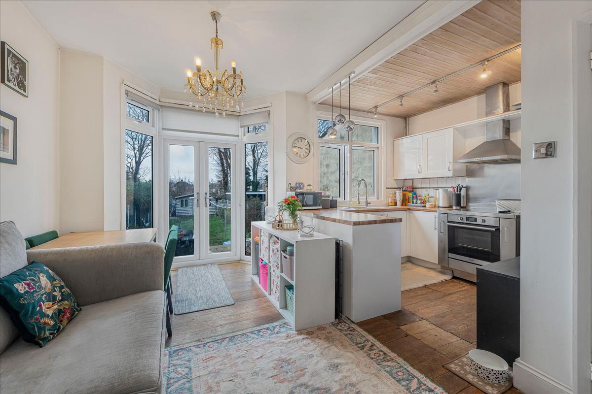 Kitchen Dining Room 2
