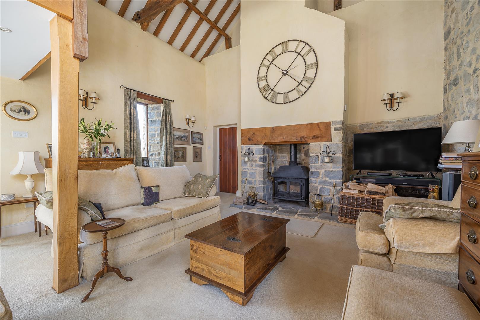 Property Image 5b8a335e-7b83-4184-90a1-ffbd67ca93c2