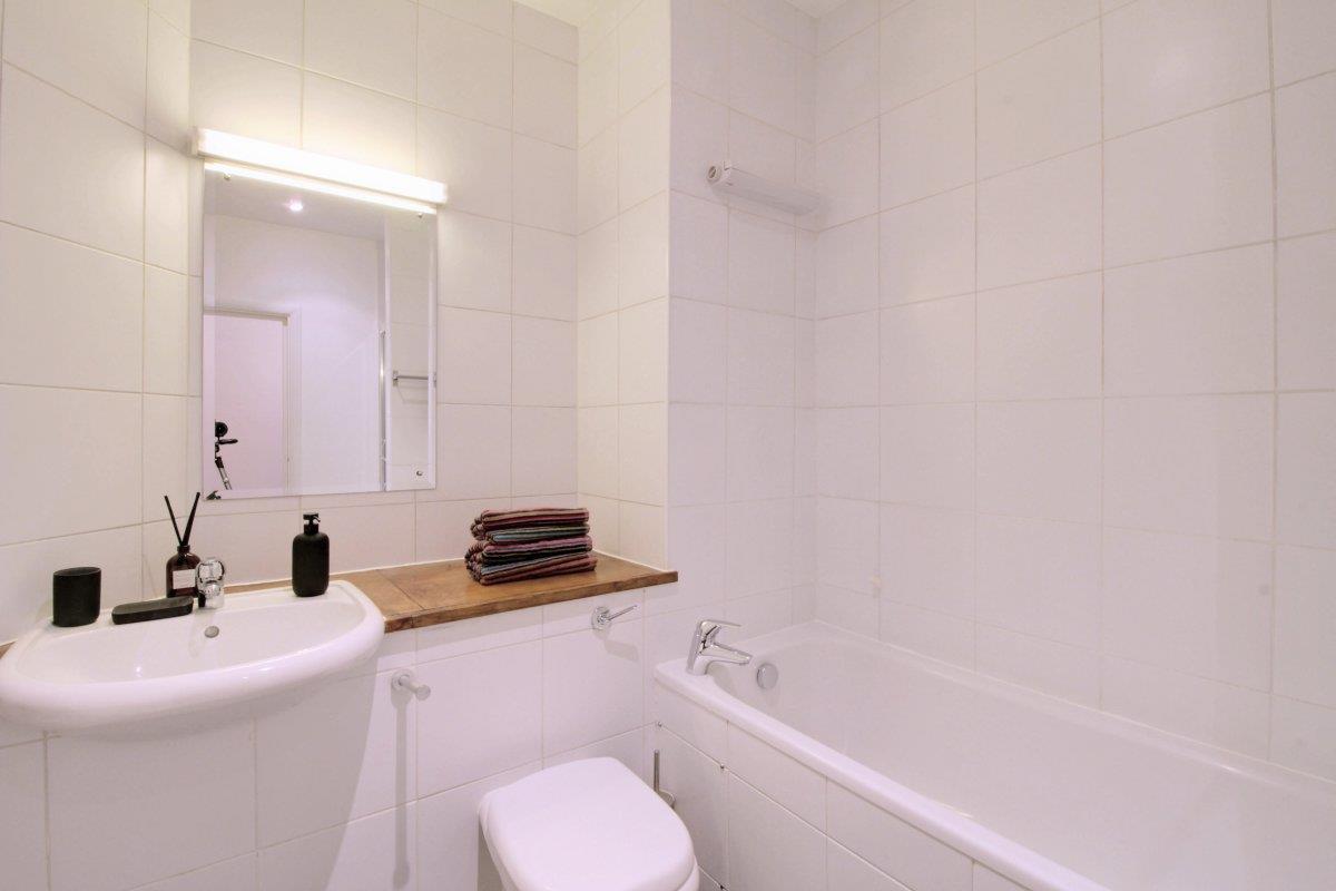 Property Image 5b90a936-b094-4fd0-8a8f-1ea7e6eee329