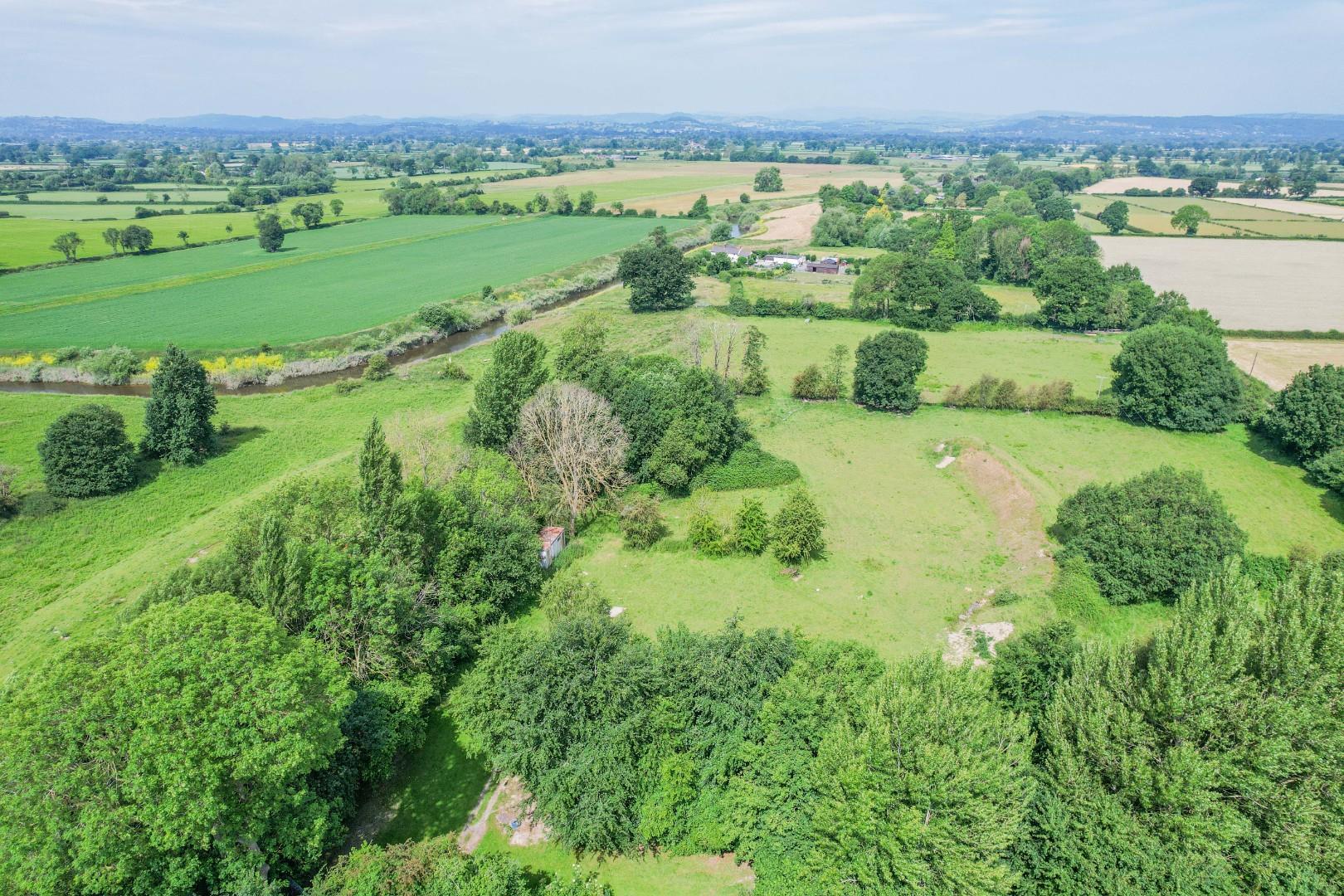 Property Image 5b9574fd-98b1-48d4-9c30-6df2b33ec678