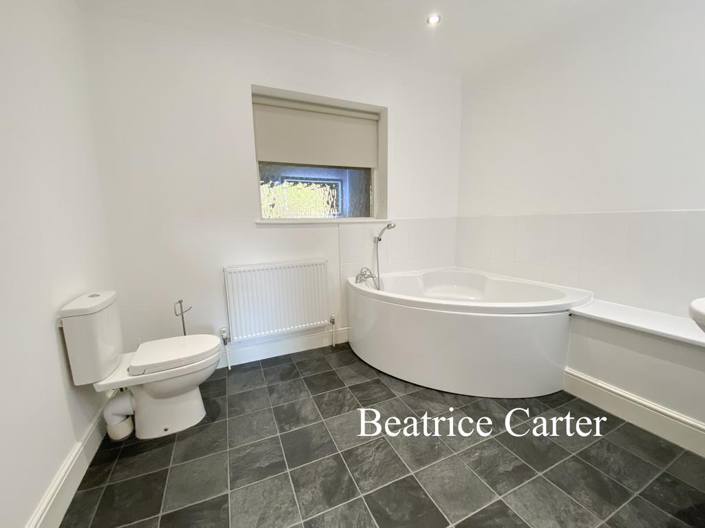 Property Image 5ba5b1cd-7ace-4129-9ad6-82d2042abb99