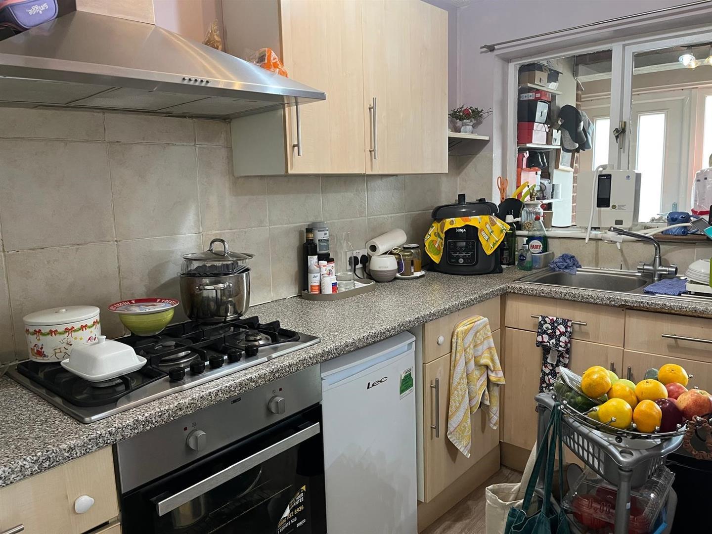 Property Image 5ba8850d-3522-4e93-9886-e1352520040a