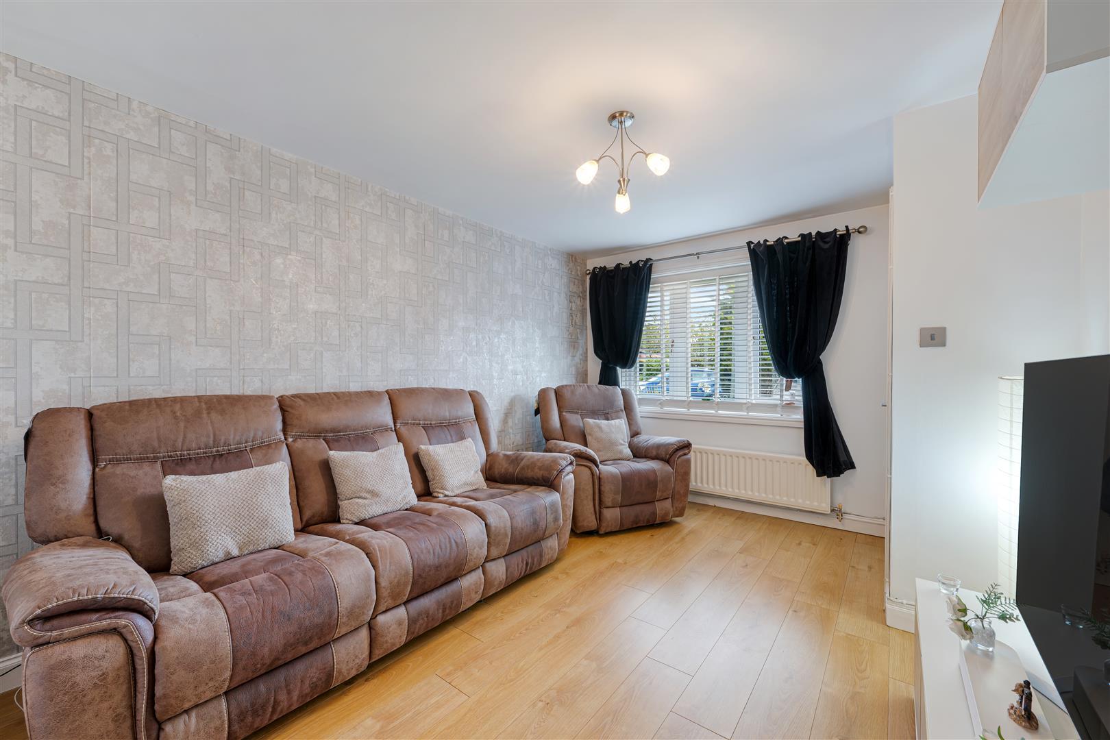 Property Image 5bbaa6e8-58f9-4745-a881-c2299dbd3182