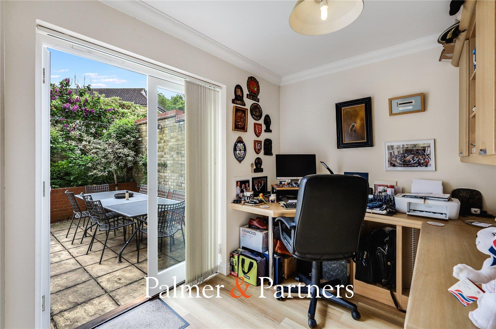 Property Image 5bc519e8-65ad-42cb-8827-d791be6c7f87