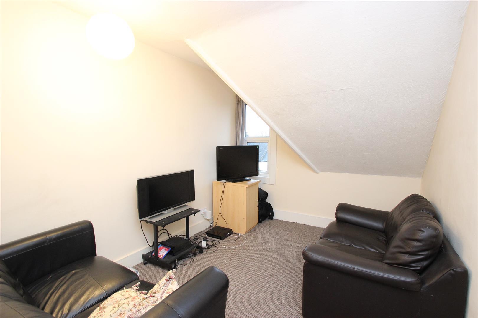 Property Image 5bce4386-b5e7-4f9b-8b04-b91777c7669c