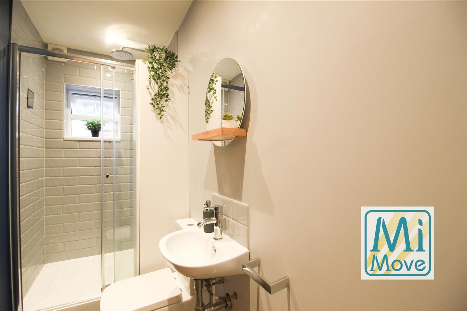 Property Image 5bd19073-356d-45d6-8c3f-7390bc45c049